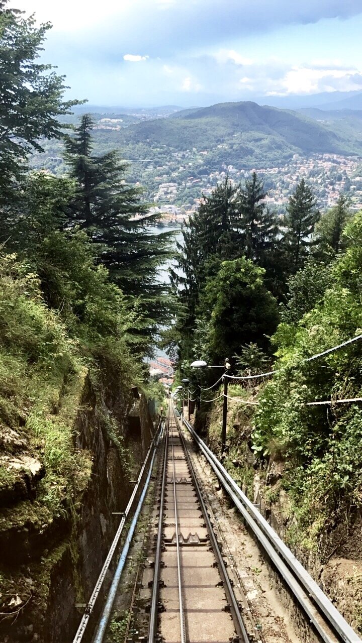 Lake Como Travel Guide: The cable car to the top of the mountain in Como