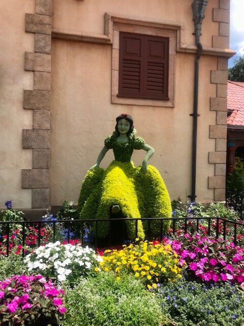 What to know on a first time trip to Walt Disney World, Florida: Snow White at Epcot