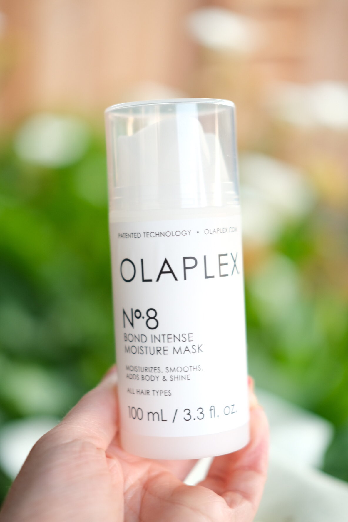 Olaplex no 8 review - everything you need to know about olaplex 8. I'll show you how to use Olaplex number 8 and if olaplex 8 is worth it