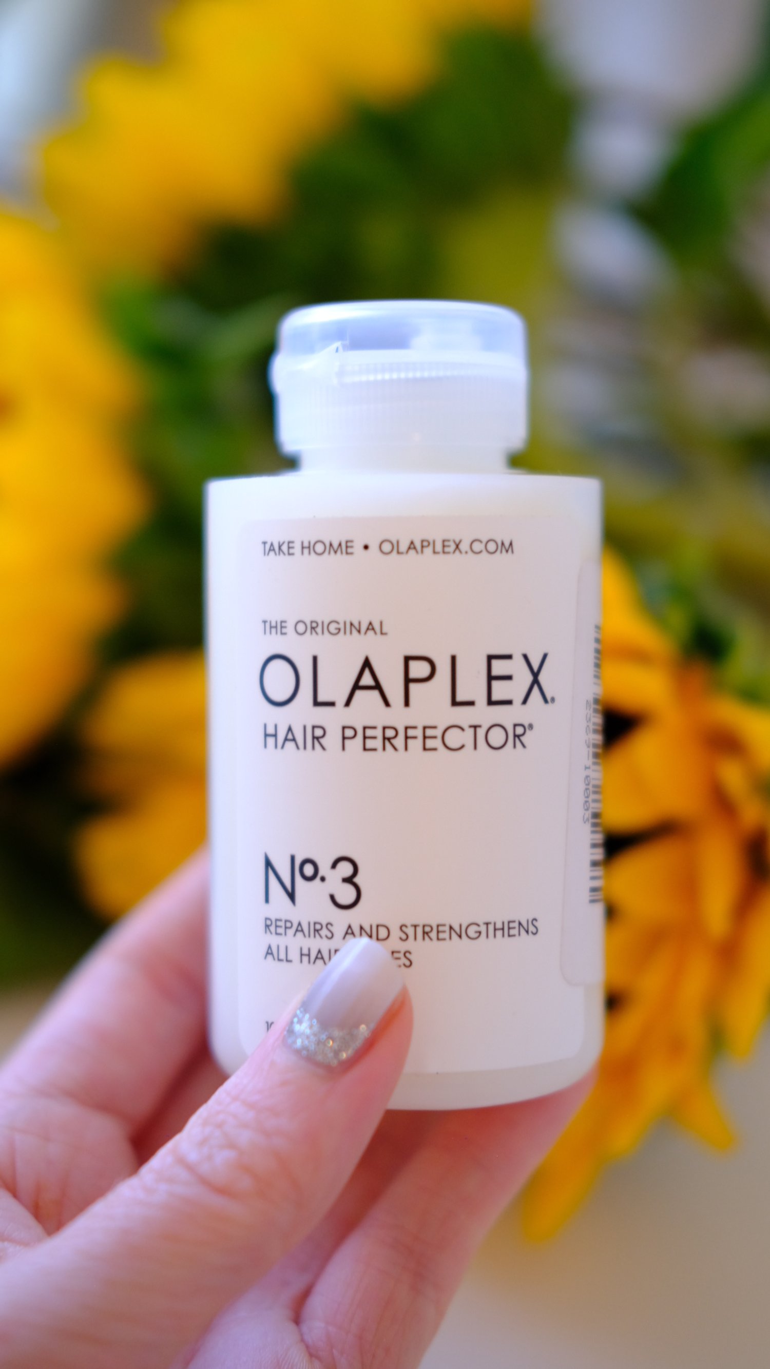 Grâce à une vidéo Tiktok virale, tout le monde se demande comment utiliser Olaplex 0, 3 et 8 ensemble.  Prêt pour vos meilleurs jours de cheveux?  Il 