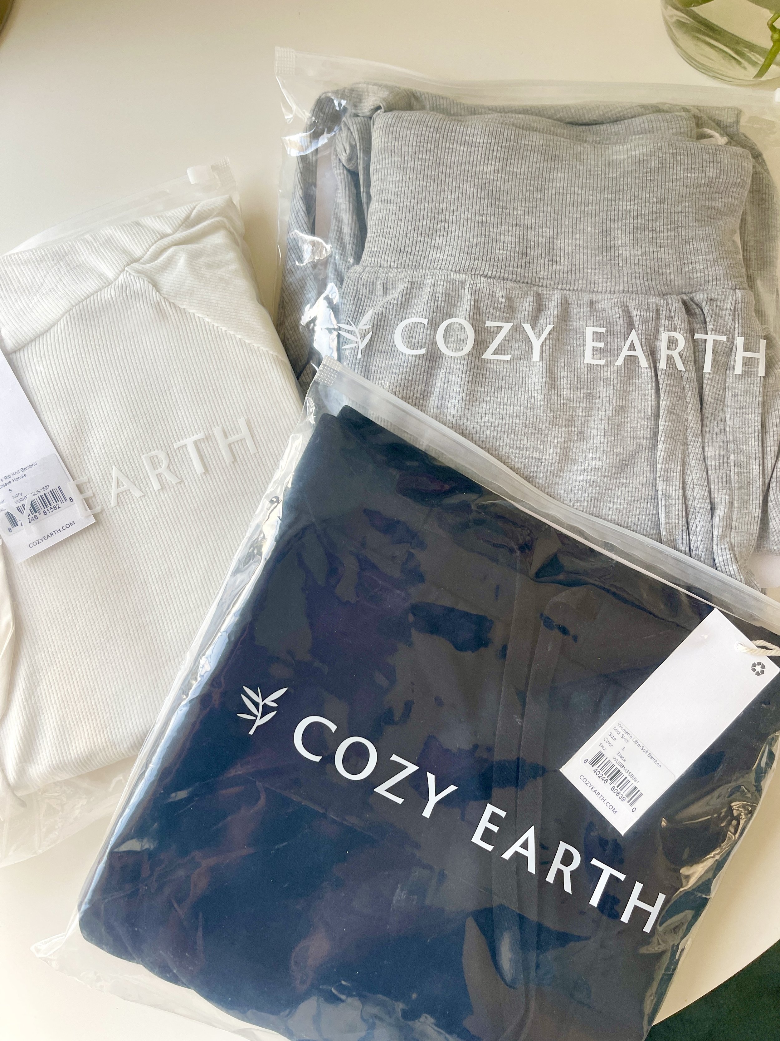 Cozy Earth Clothing Review and Cozy earth clothing sizing review