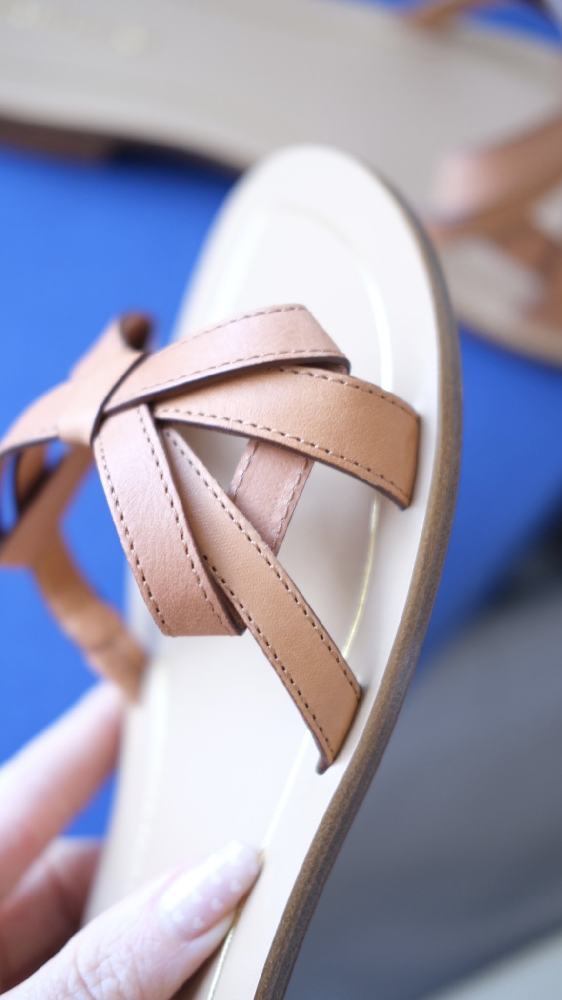 In this Sarah Flint Review, you will find my honest Sarah Flint shoes review including my favorite Sarah Flint Sandals!  I heard so much about Sarah Flint shoes before finally getting my own pair of Sarah Flint sandals. The best thing about this Sara