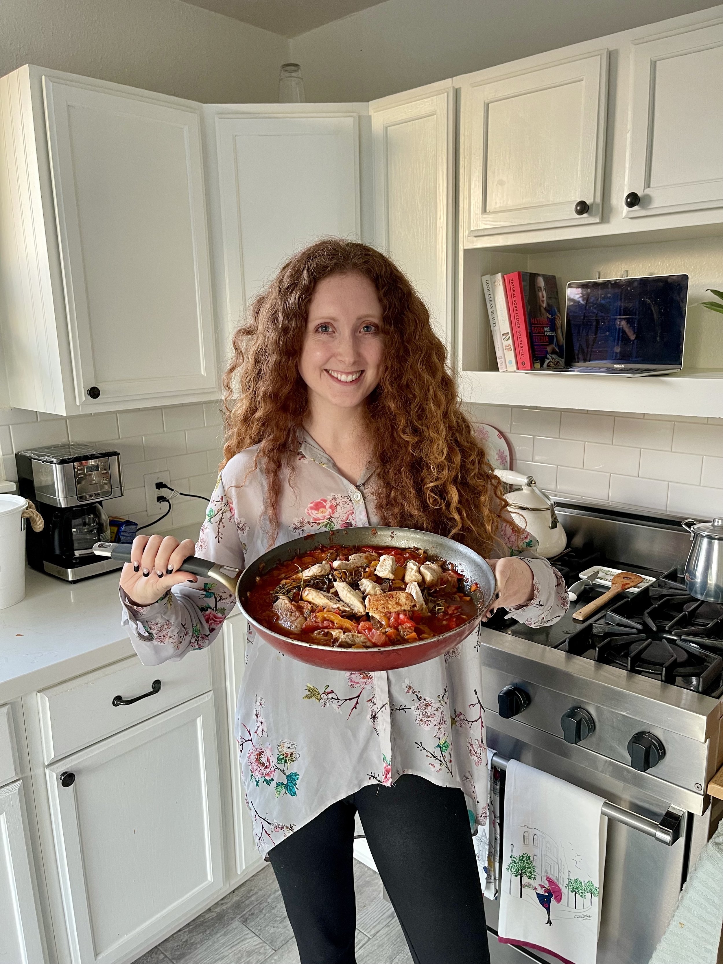 I did a chef virtual cooking class with Kitchen on Fire Berkeley and it was amazing. Find out all the details in my Kitchen on Fire reviews. I had been looking up East bay cooking classes / Bay Area cooking classes and saw so many amazing Kitchen on