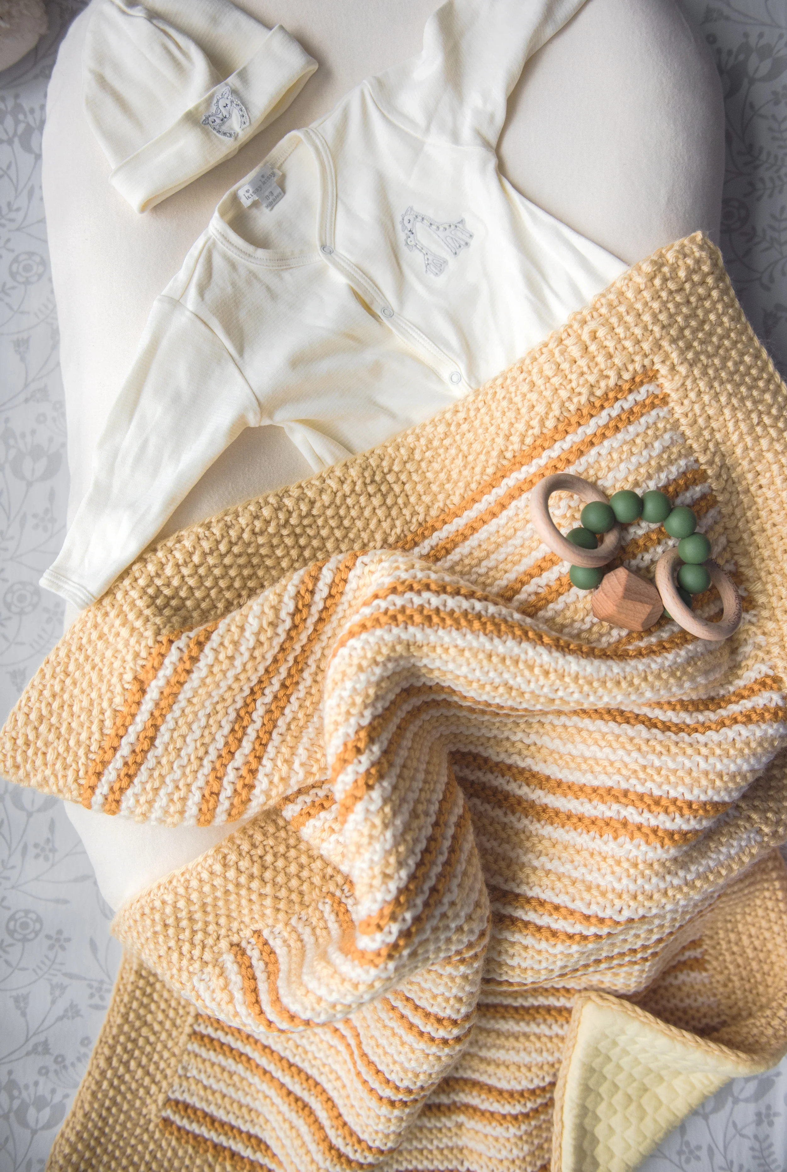 handmade knitted baby blankets