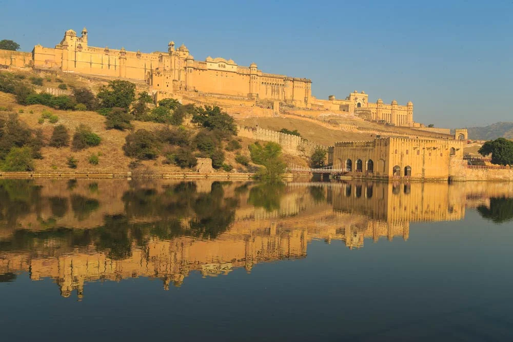 India-jaipur-amber-fort-copyright-lewis-kemper.jpg