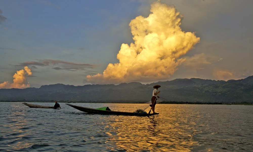 Myanmar-homepage-006-copyright-sanjay-saxena-1000X600.jpg