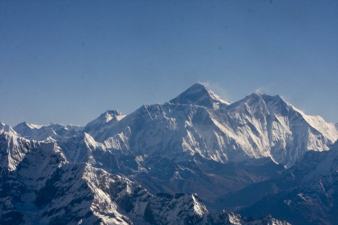 6-NP-Everest-mountain-flight-copyright-sanjay-saxena.jpg