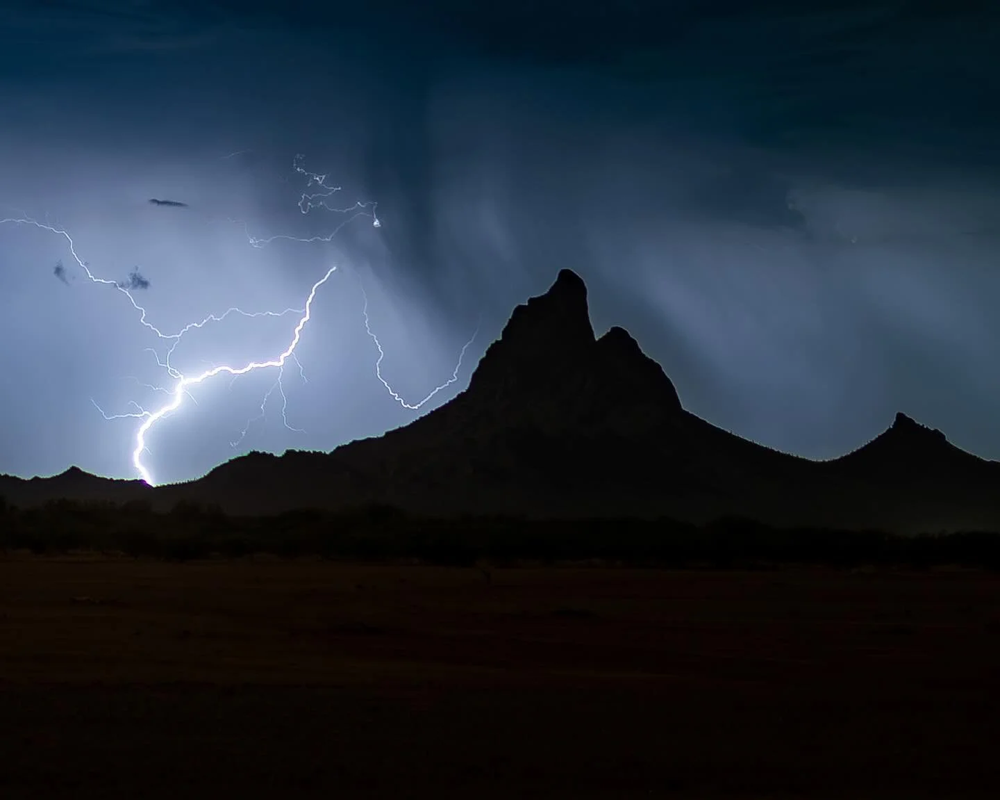 Light and Dark. Another view of Picacho Peak. 
.
.
.
#picacho #picachopeak #lightning #storm #monsoon #stormchaser #sky  #nightscapes #nightsky #sillouette #arizona #visitarizona #wx #arizonahighways #landscapes #weather #nikon #nikonusa #nikonz6ii  