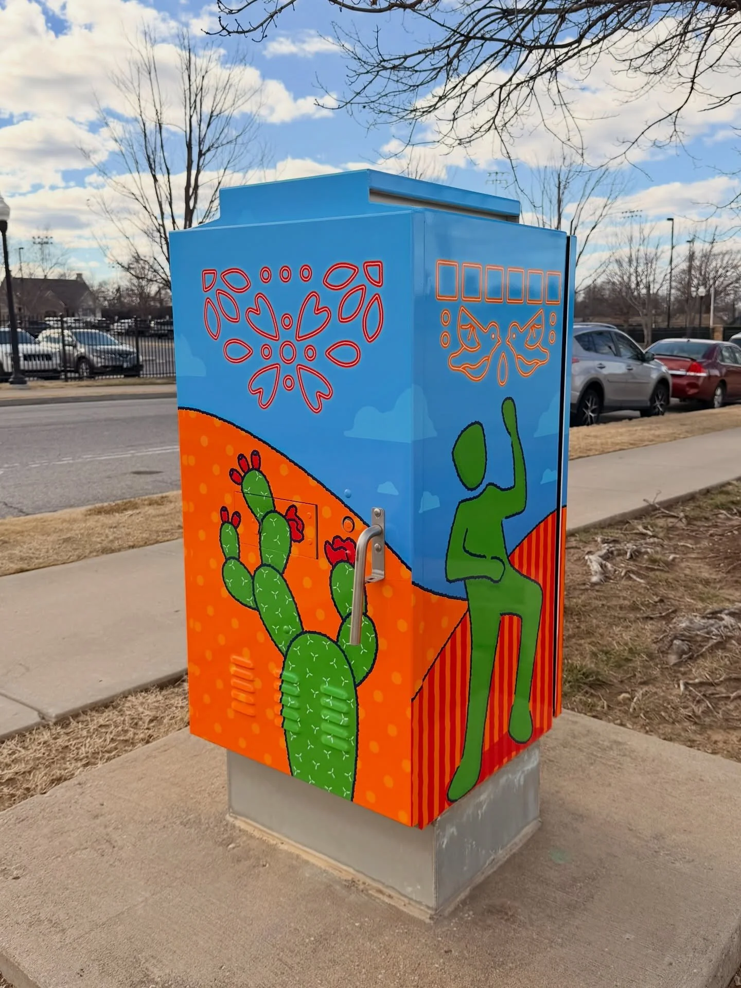 I&rsquo;ve been anxiously waiting to post this project! Go check out my vinyl wrap design for @visitkendallwhittier at 5th and Delaware near the athletic complex on the University of Tulsa campus. 🌵☀️

This is one of eight traffic control boxes in t