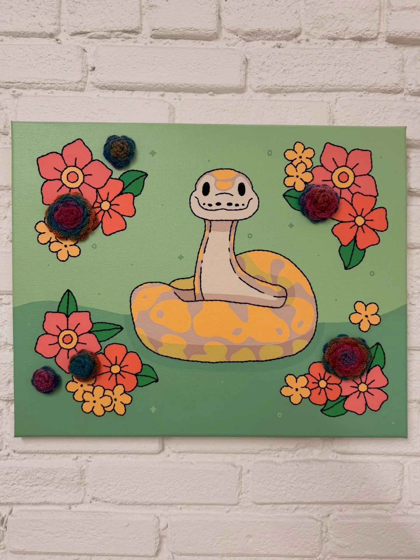 Realized that I never posted this albino banana ball python acrylic and yarn piece to the grid, so here she is. 🐍🍌

Currently hanging in @climbgravitybear!

#illustration #albinobananaballpython #multimedia