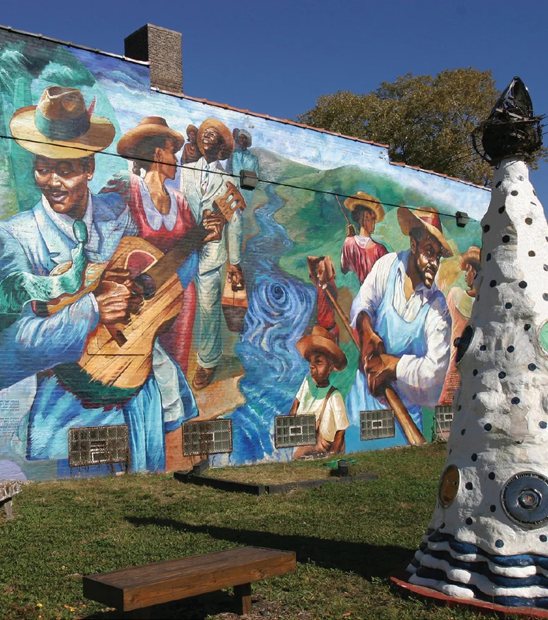 "The Great Migration" by Marcus Akinlana. Located at the Elliott Donnelly Youth Center at 3947 S. Michigan Avenue.