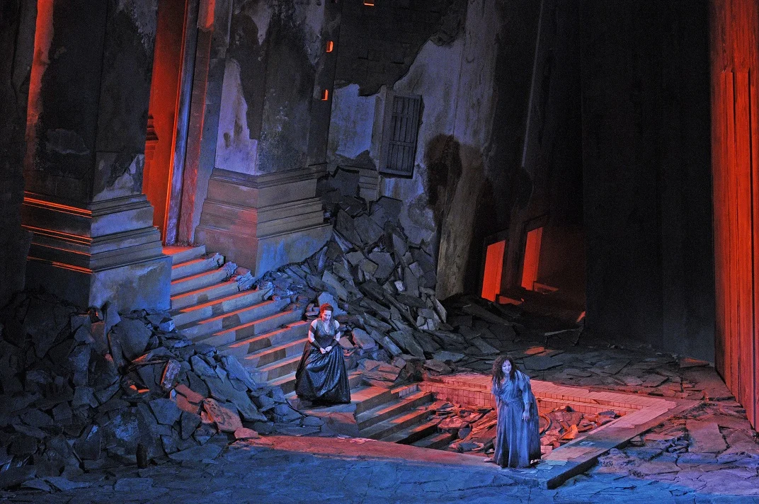 Image of Elektra , courtesy of Robert Kusel