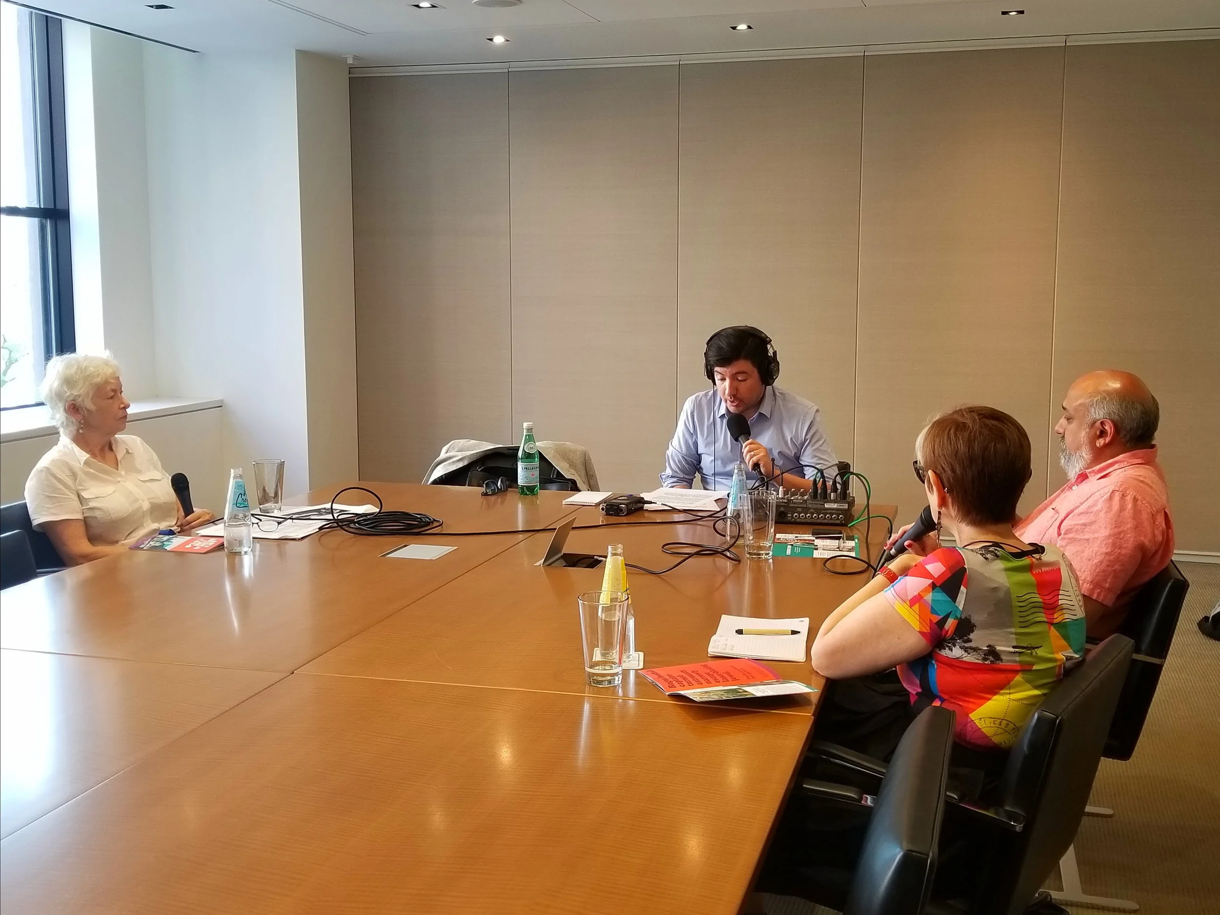 Arts Section Roundtable Discussion: ART DESIGN CHICAGO