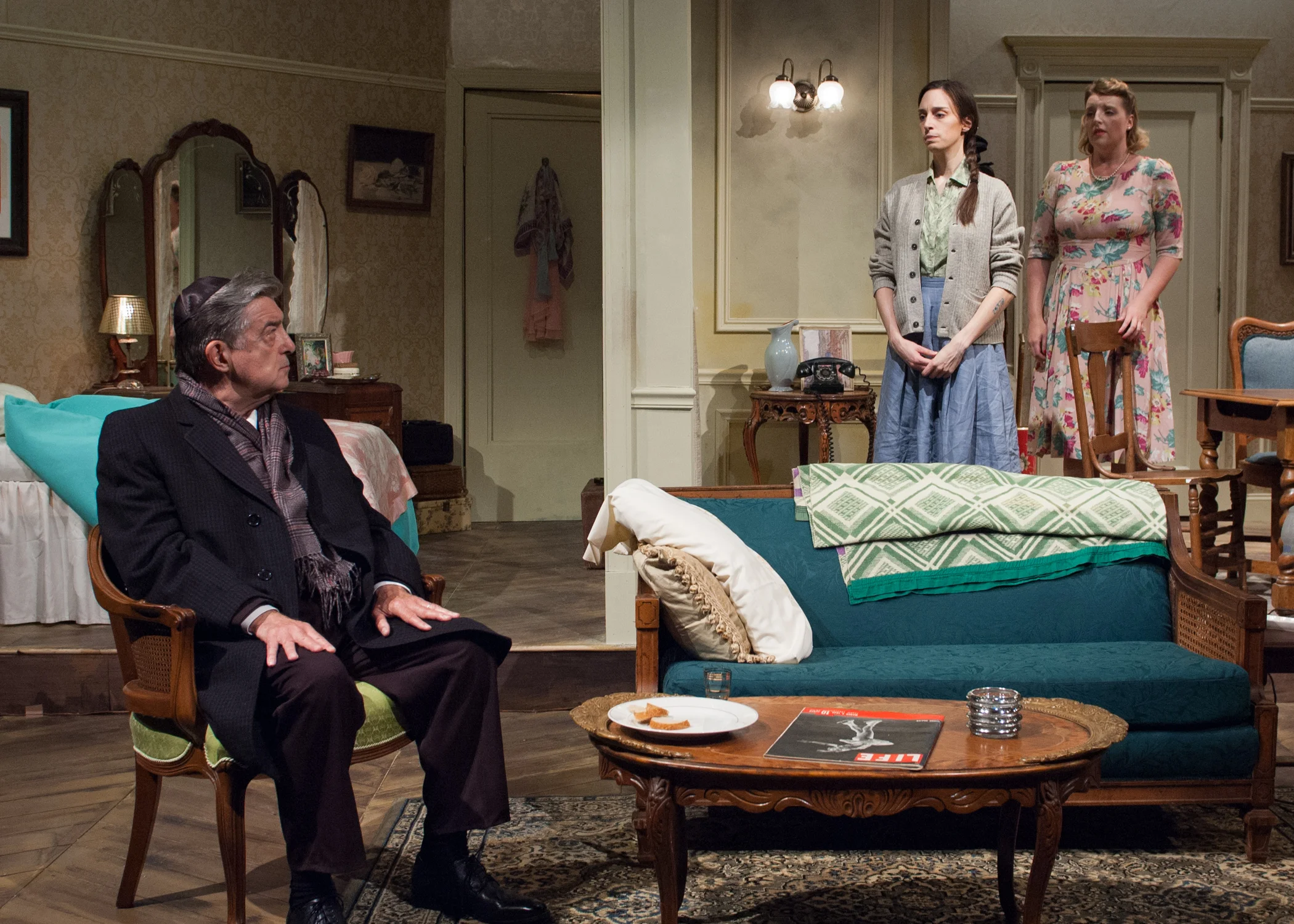 Emily Berman (center), Bri Sudia (right) and Charles Stransky (left) in Timeline Theatre’s production of A SHAYNA MAIDEL.