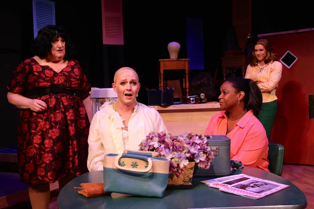 Theatre Review: Chicago Premiere of CASA VALENTINA