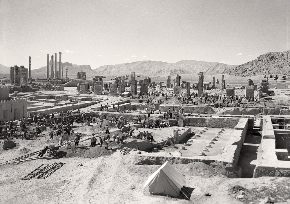Oriental Institute archaeologists excavating Persepolis, Iraq in 1938. Photo courtesy of the OI