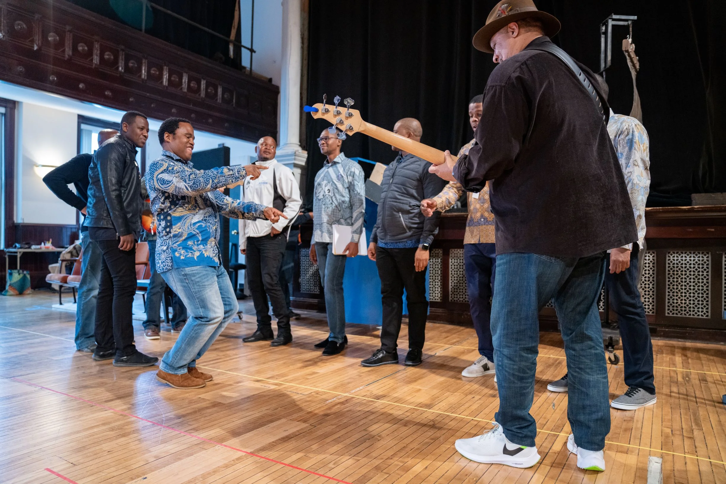 Steppenwolf Theatre &amp; Ladysmith Black Mambazo Join Creative Forces (Again)