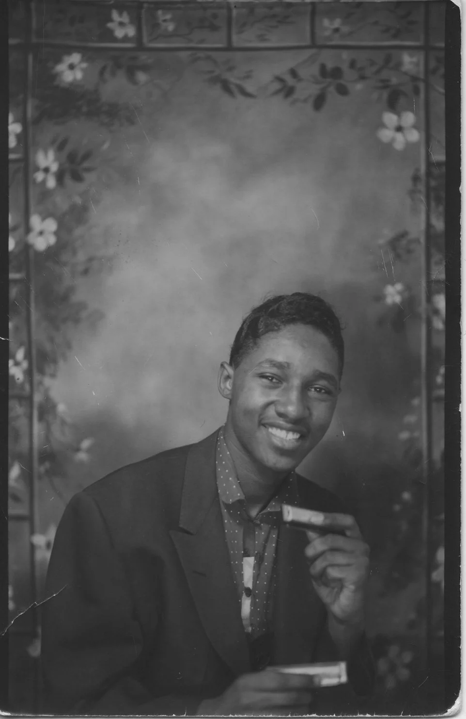 Celebrated Blues Musician Pens Memoir