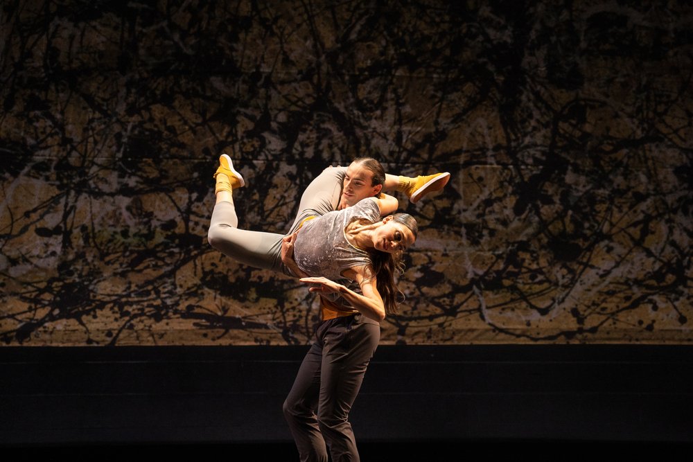 Hubbard Street Dancers Aaron Choate and Jacqueline Burnett in COLTRANE'S FAVORITE THINGS by Lar Lubovitch. Photo by Michelle Reid.jpg