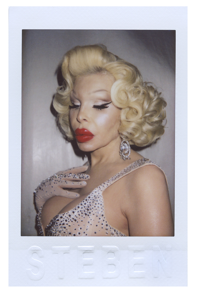 amandalepore_02.jpg