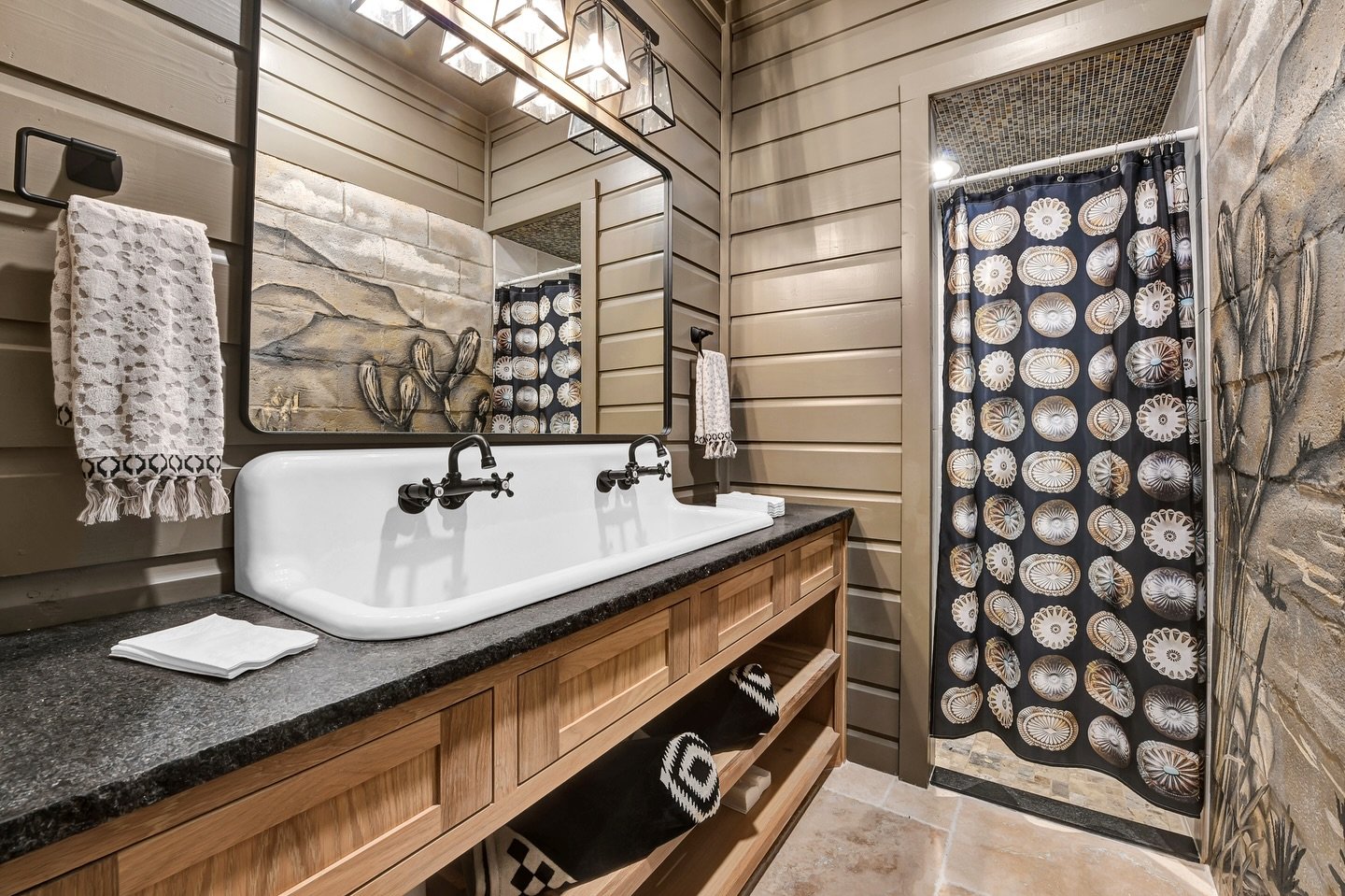Building a custom home means more than just picking finishes &mdash; it&rsquo;s about creating a space that reflects how your family truly lives. From floor plans to final touches, every detail is thoughtfully chosen with you in mind.

At Kidd | Wagn