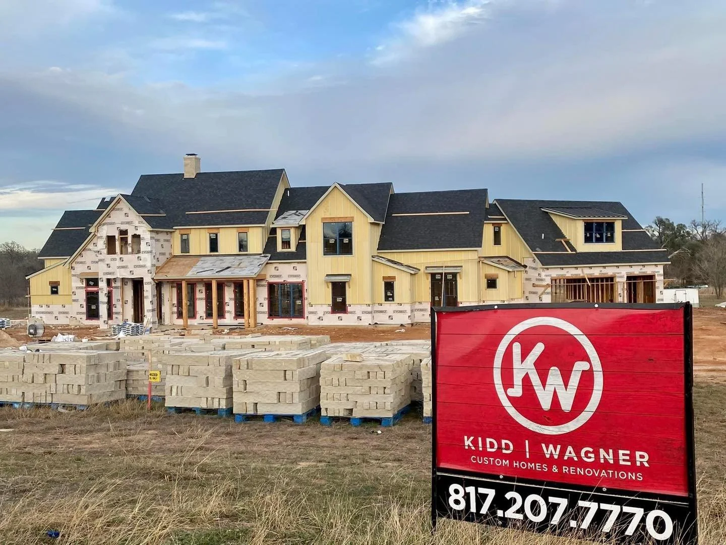 Ready to Build Your Dream Home?
At Kidd Wagner, we specialize in bringing your ideas to life&mdash;no matter how big or small. Whether you&rsquo;re dreaming of a classic farmhouse, a barndo with personality, or a home that feels like it&rsquo;s been 