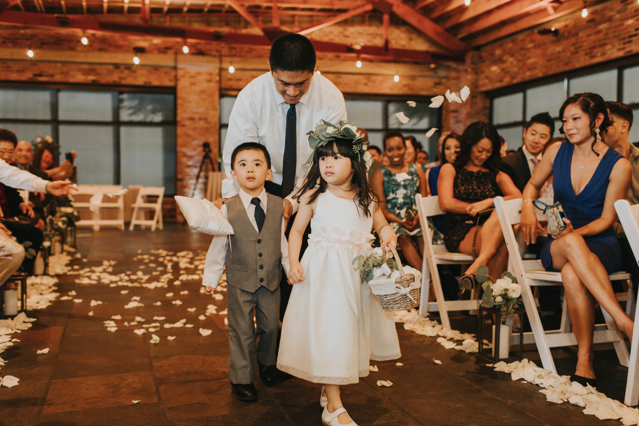 Seattle Wedding Photographer_Historic 1625 Tacoma Place Wedding