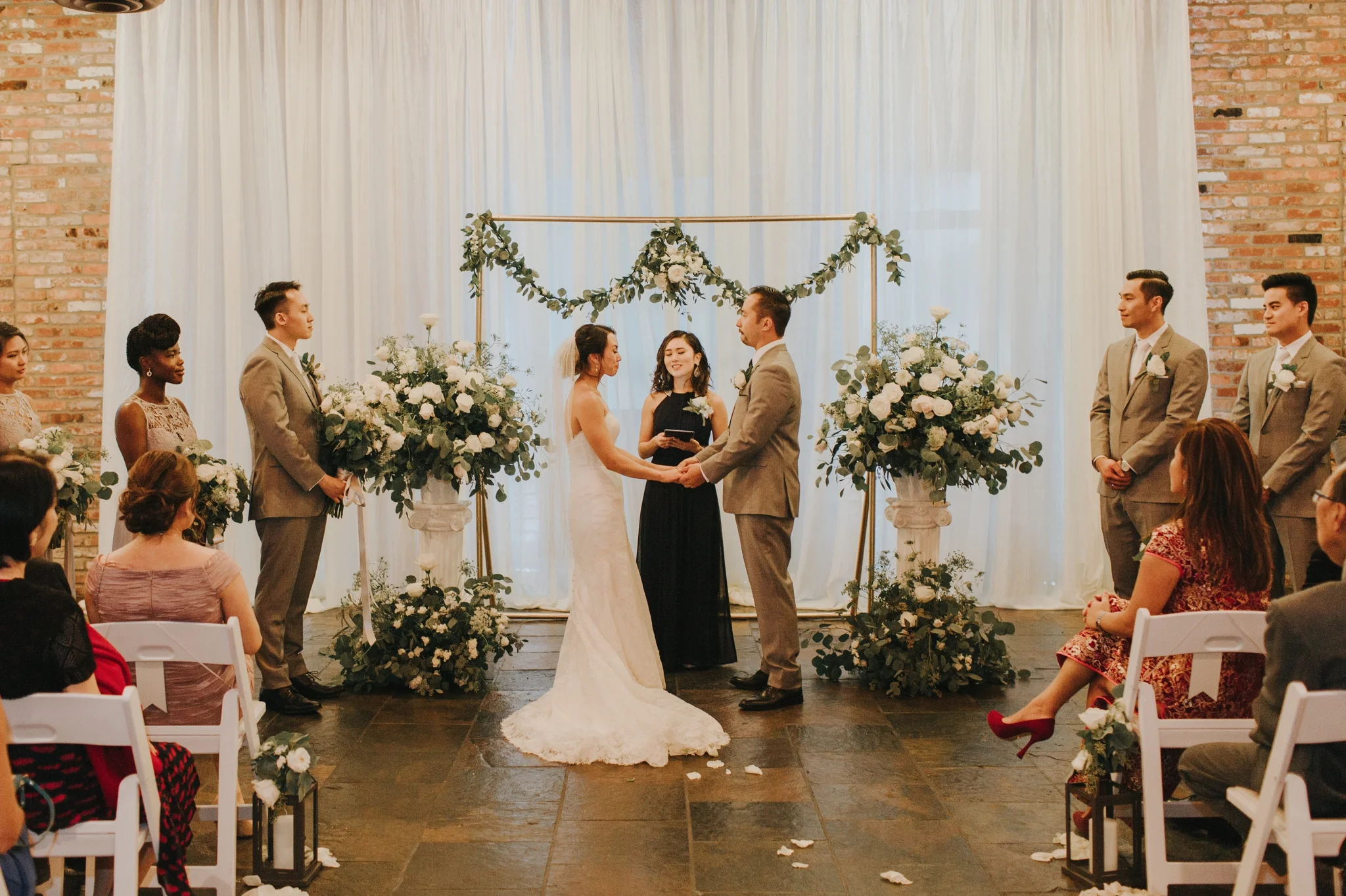 Seattle Wedding Photographer_Historic 1625 Tacoma Place Wedding