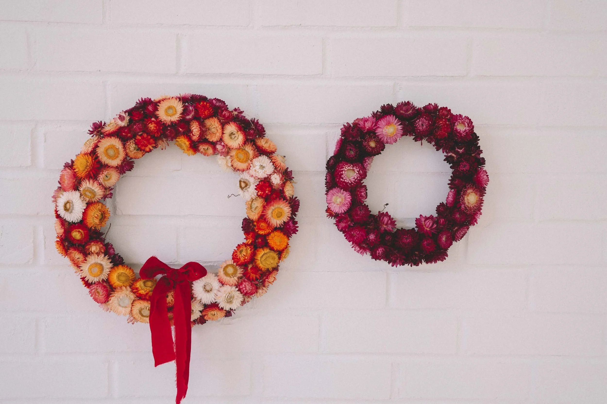 berry-strawflower-wreath-dried-flowers-14.jpg