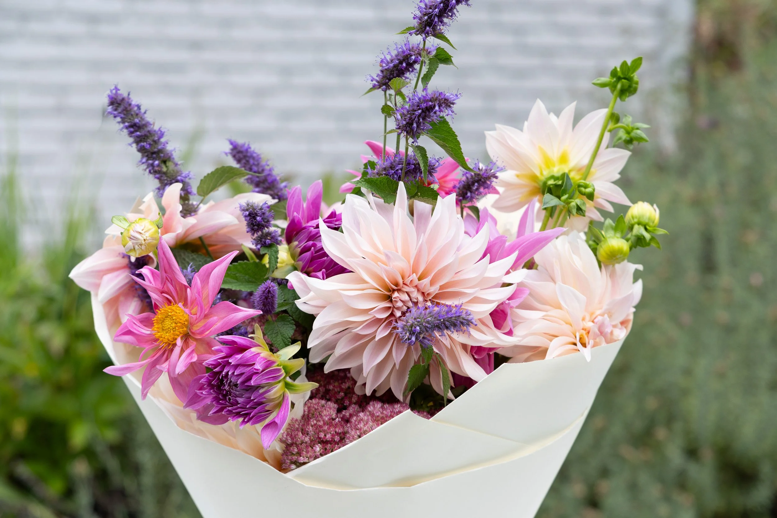 pink-dahlia-bouquet-redmond-wa.jpg