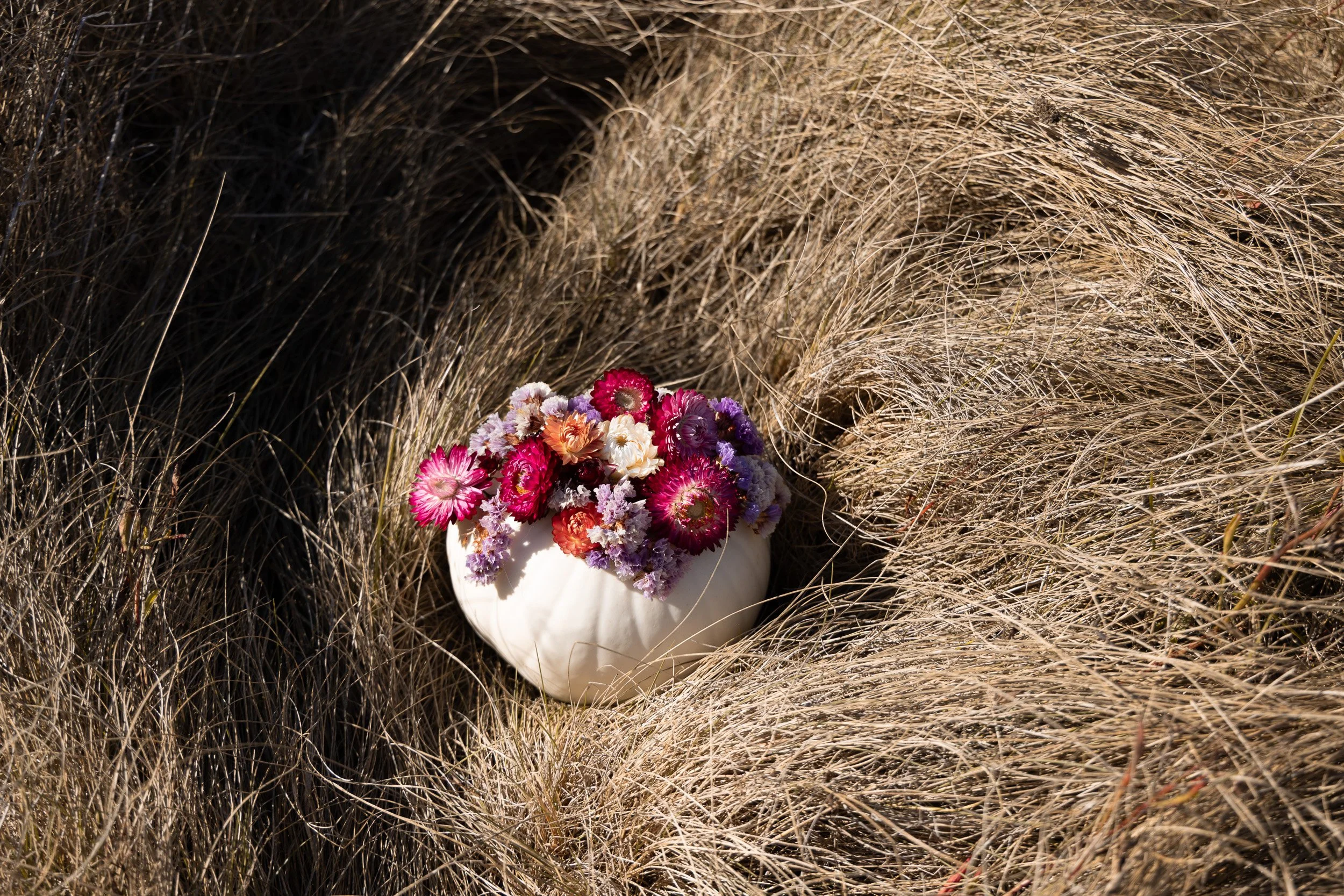 dried-flower-pumpkin-centerpiece-.jpg