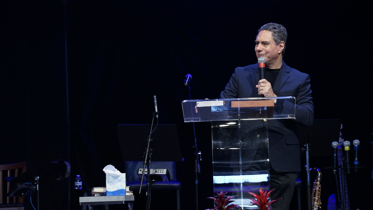 Studying the Bible | Pastor Samuel Acevedo