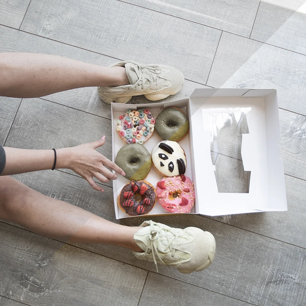 The Gray Flatlay Preset