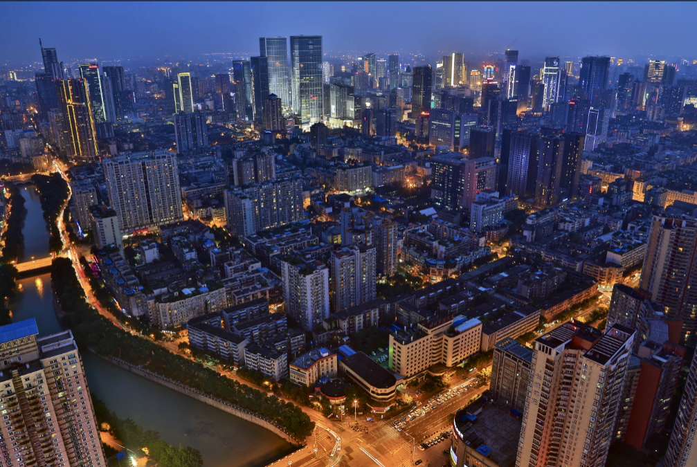 An aerial veiw of Chengdu at night (Credit: gochengdu.cn)