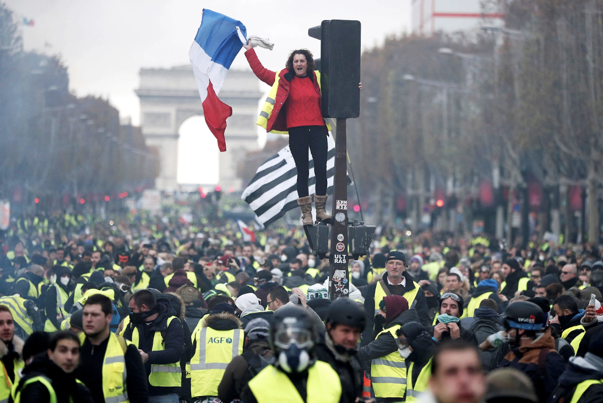 Protesters gather in France for a second weekend to contest a proposed gas tax rise. Source: Benoit Tessier/Reuters