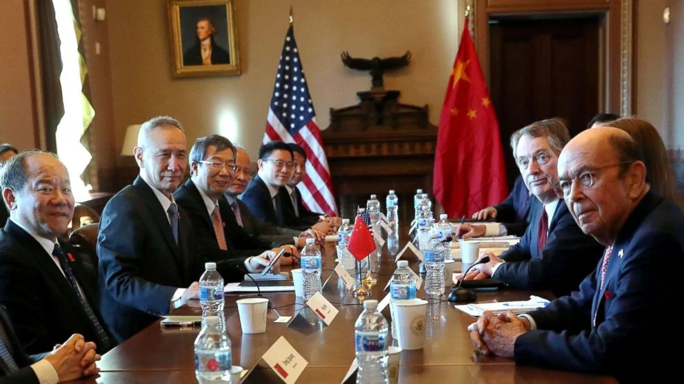 PRC Vice Premier Liu He (second from left) meets US Trade Representative Robert Lighthizer (second from right) at the opening of US-China trade talks at the White House on Jan. 30, 2019. Photo: Leah Millis/Reuters