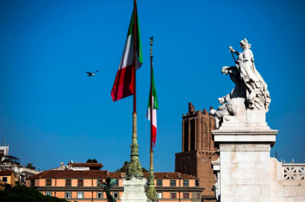 The Italian economy suffers another recession. Source: Alessia Pierdomenico/ Bloomberg