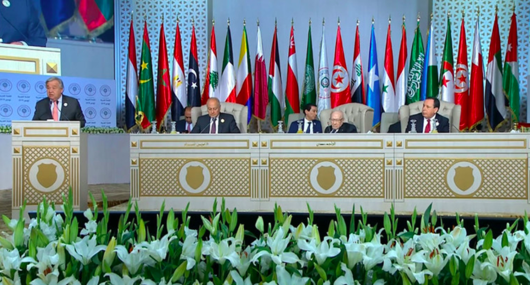 United Nations Secretary-General António Guterres speaks at the Arab League summit. Photo : UN News