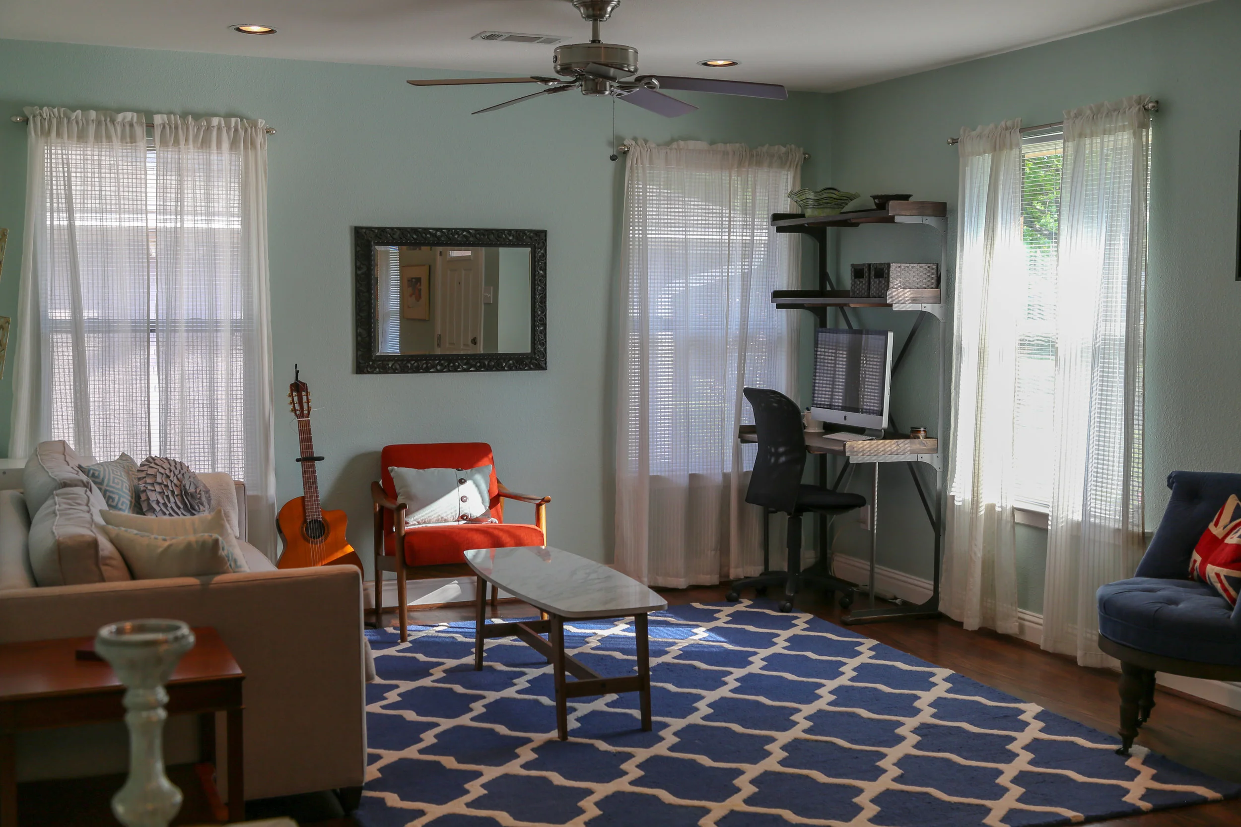 Living room 6.jpg