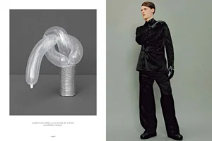 METAL 34 — interior spread 5