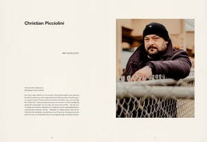 METAL 44 — interior spread 1