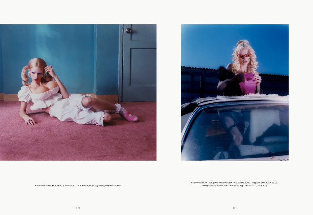 METAL 46 — interior spread 5