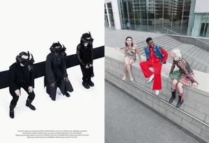 METAL 46 — interior spread 3
