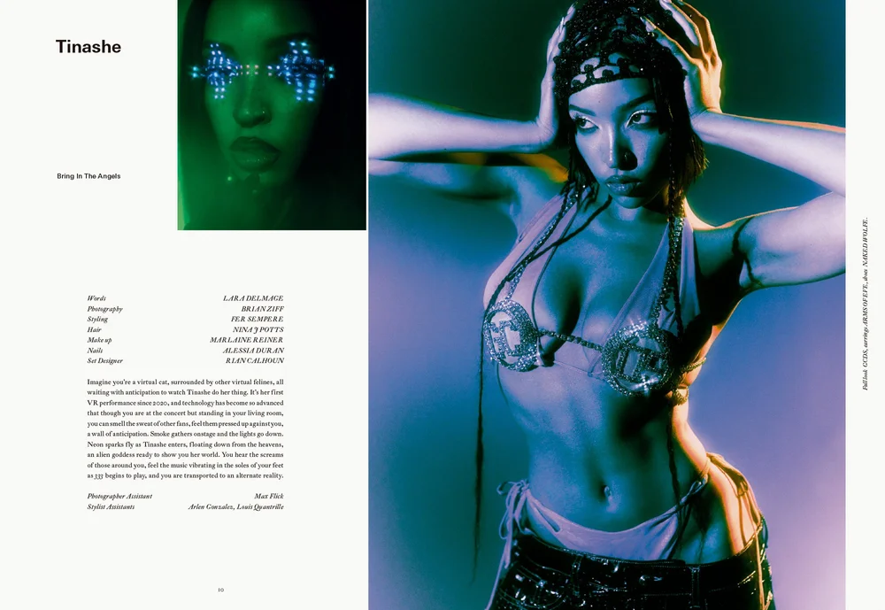 METAL 46 — interior spread 1