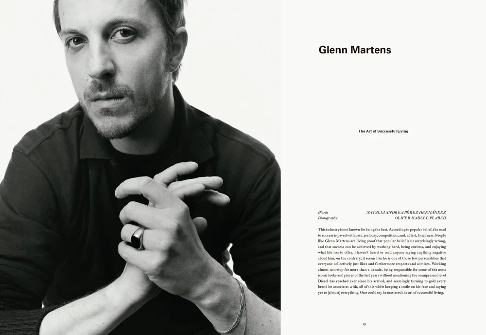 METAL 48 — interior spread 1