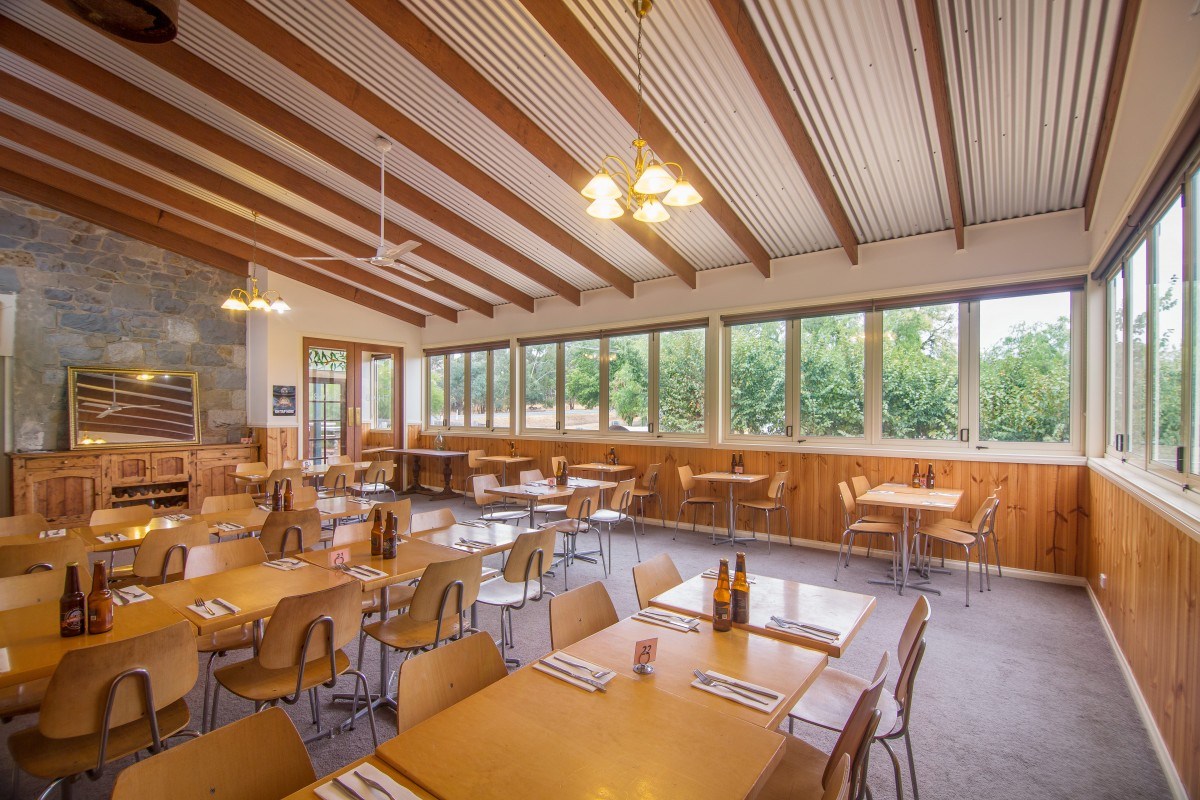 Function-room-internal-dining02-e1432011072587.jpg