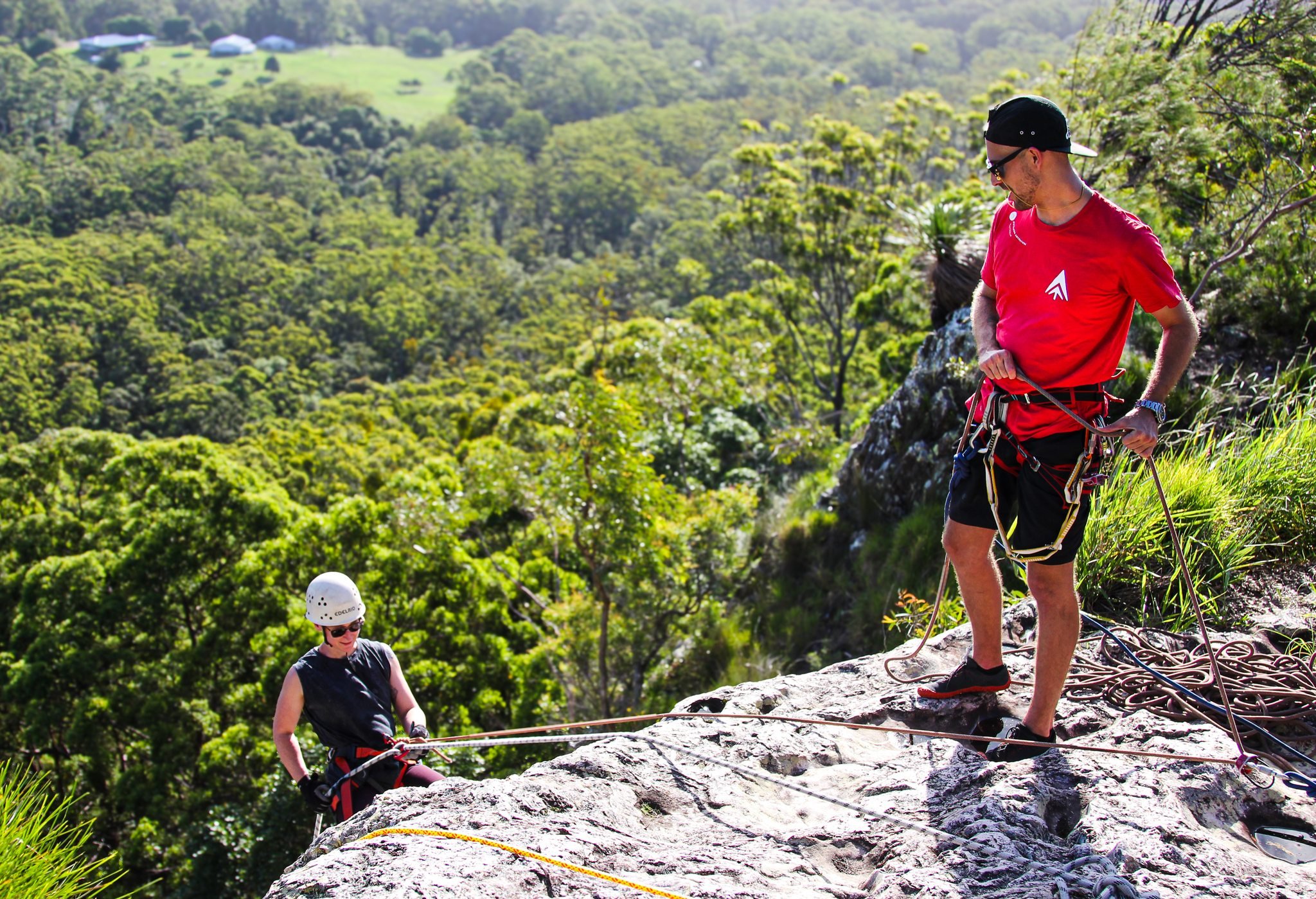 Feel the thrill as you descend into the sunset! 🧗&zwj;♂️🌅 Our sunset abseiling adventures at Mount Tinbeerwah are a breathtaking blend of adrenaline and beauty. Don't miss this unforgettable experience! Check the website for availability https://ww