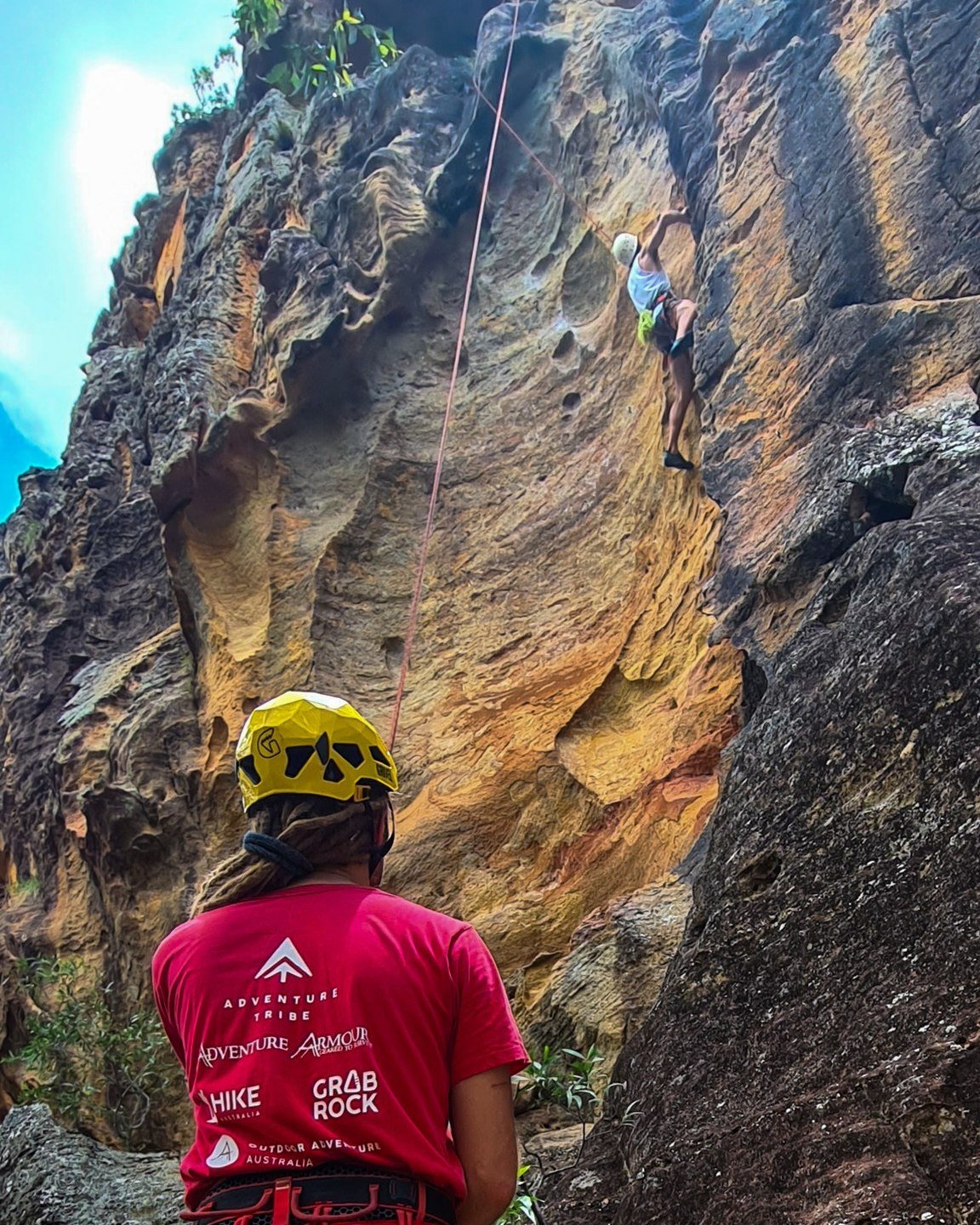 Ready to push your limits and get outside your comfort zone? 🌟Our rock climbing tour offers the perfect opportunity to challenge yourself amidst the beauty of nature. ⛰ Feel the thrill of scaling cliffs, conquering fears and reaching new heights bot