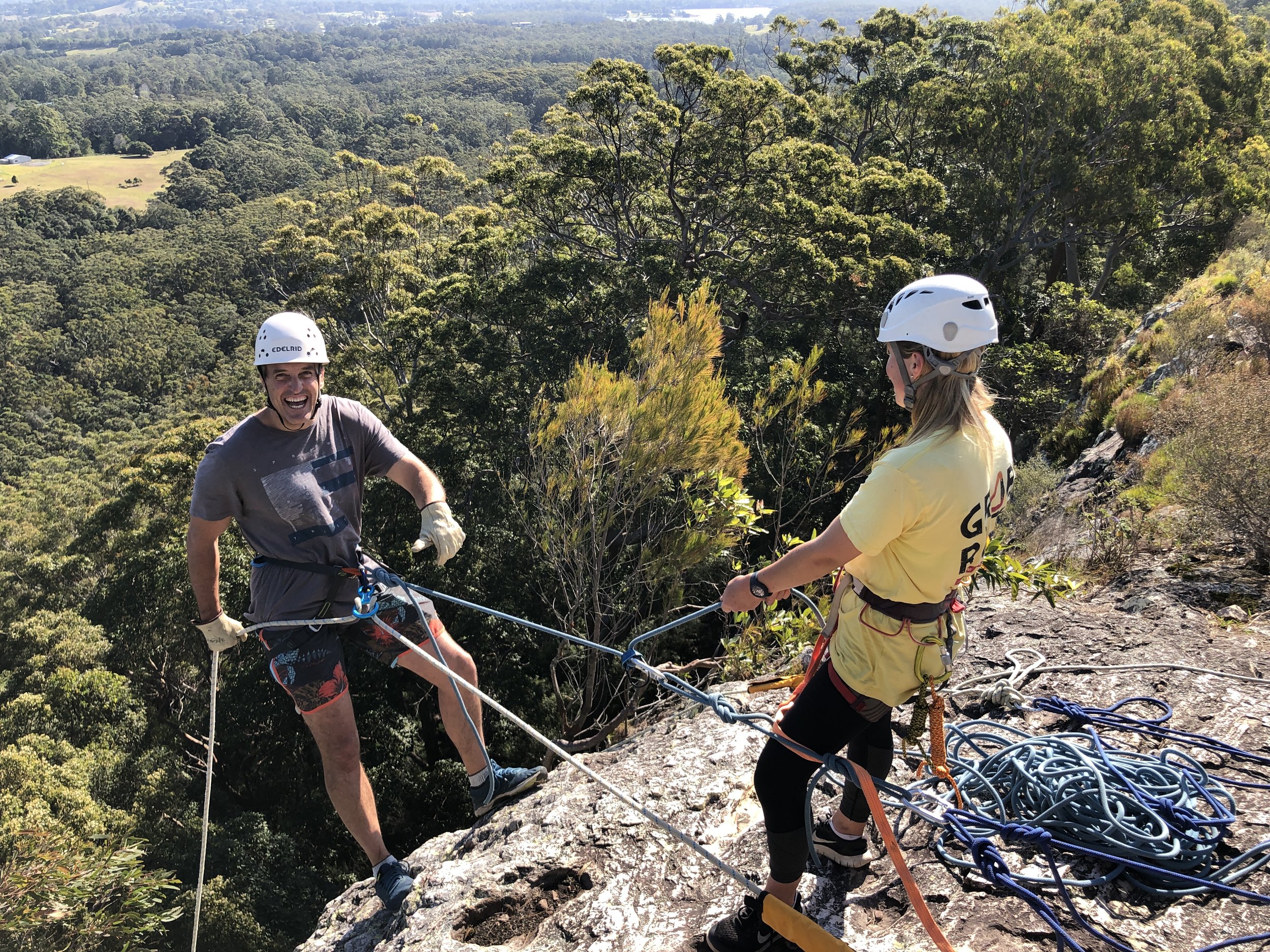 abseil IMG_3512.JPG