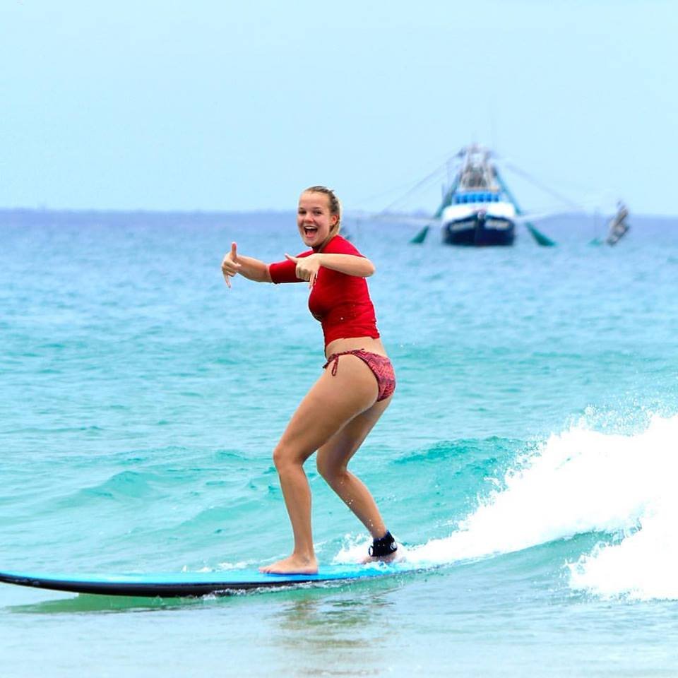 Rainbow Beach Learn To Surf.jpg